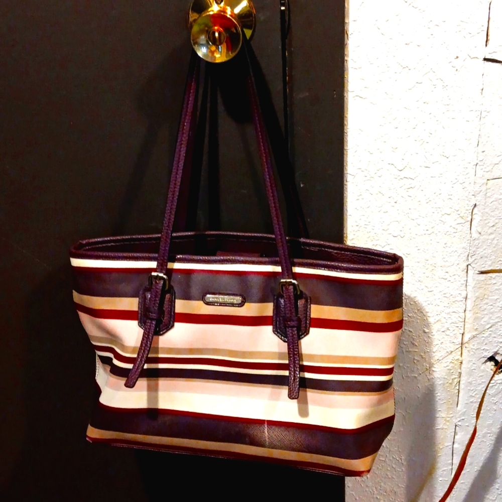 Dana Buchman purse